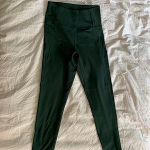NWOT Girlfriend high waisted leggings in Moss green